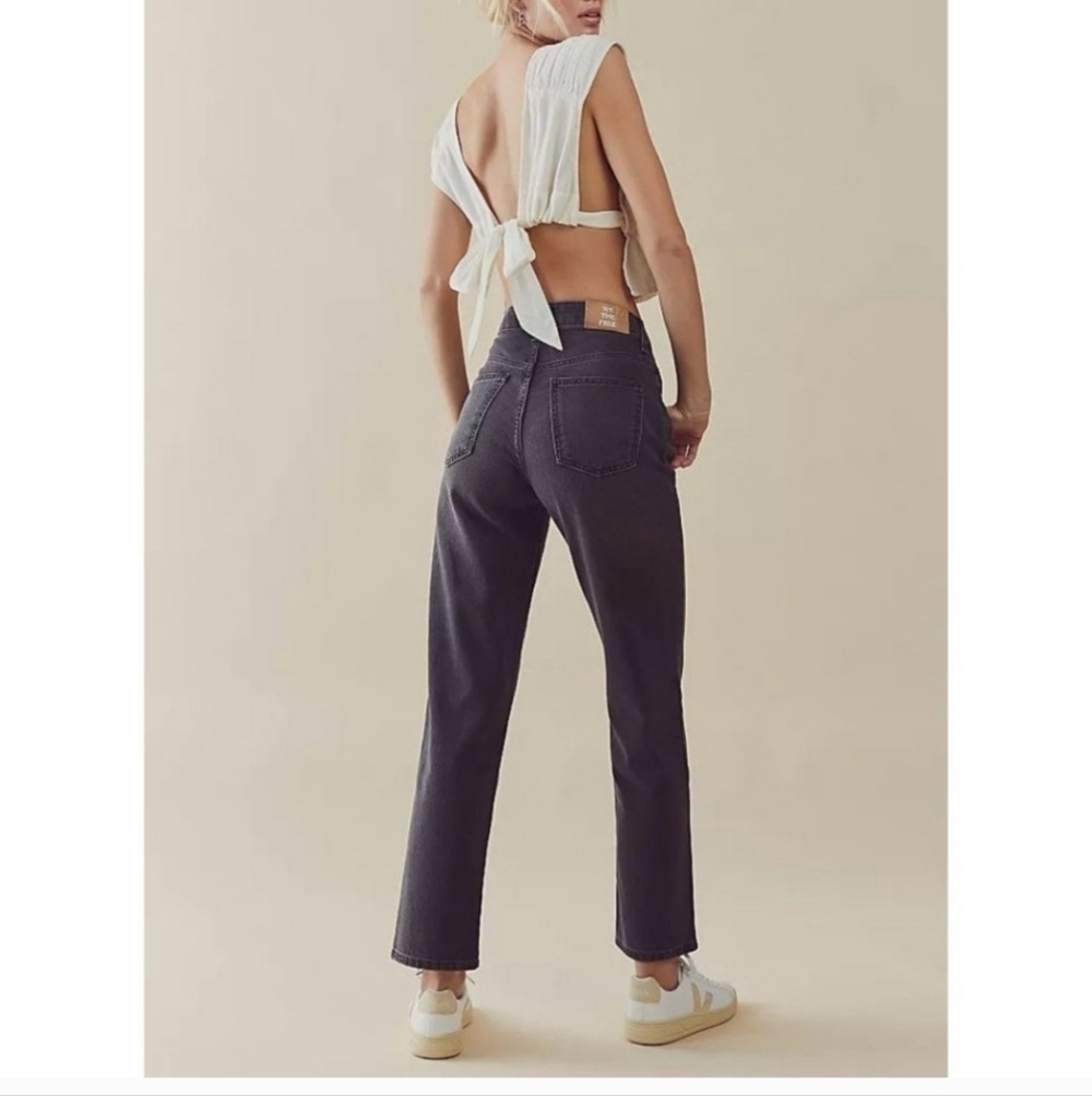 FREE PEOPLE Pacifica Straight Leg Jeans in Worn Black•Size 31•NWT